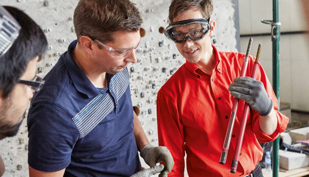 Rebar training for installers - Effect of piston plug