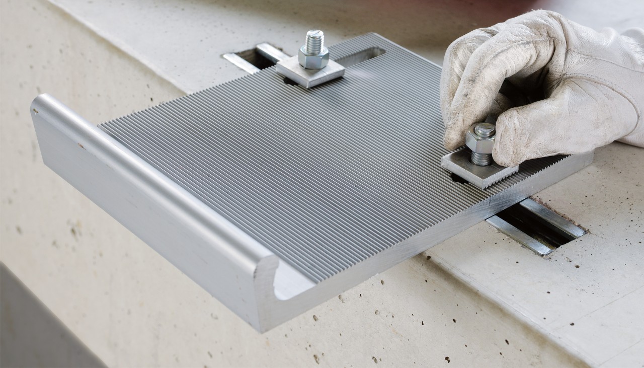 Ankerschiene HAC-C-P in der Anwendung