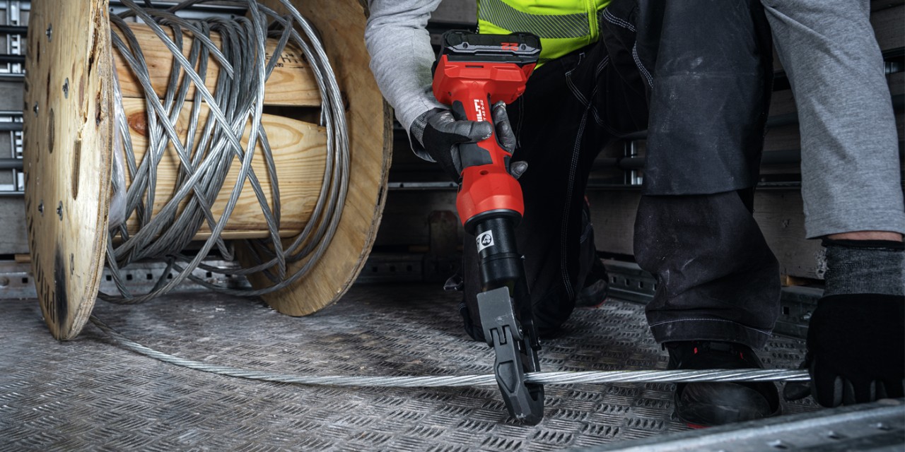 Elektrokabelschnitt mit NCT 45 S-22