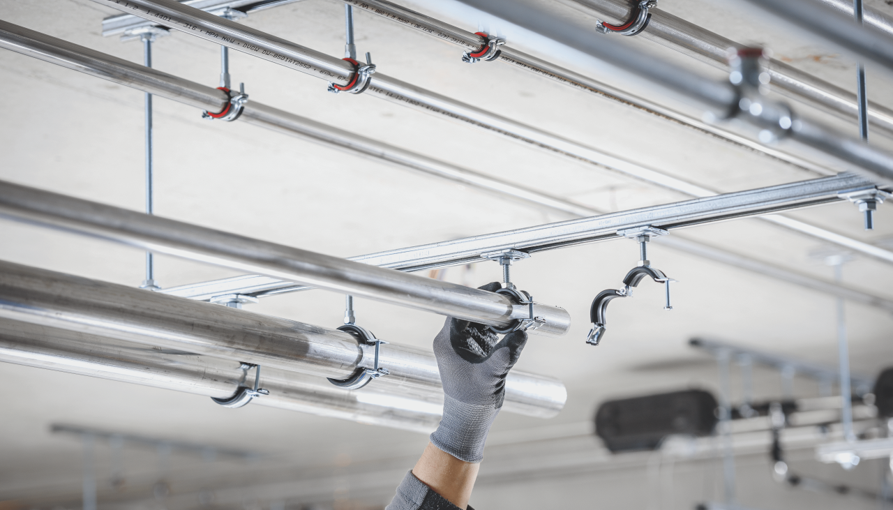 Neukonfigurierbare Montagesysteme für Rohrleitungen