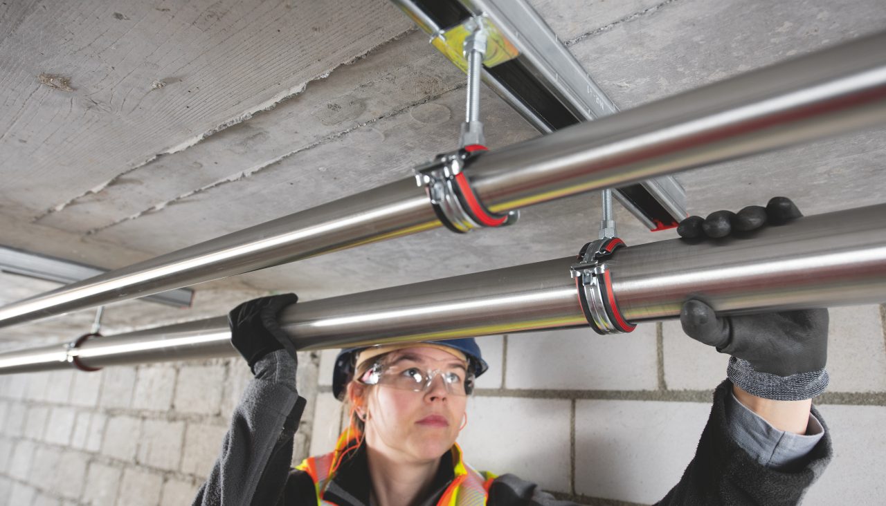 Hilti Rohrbefestigung an Decken und Waenden