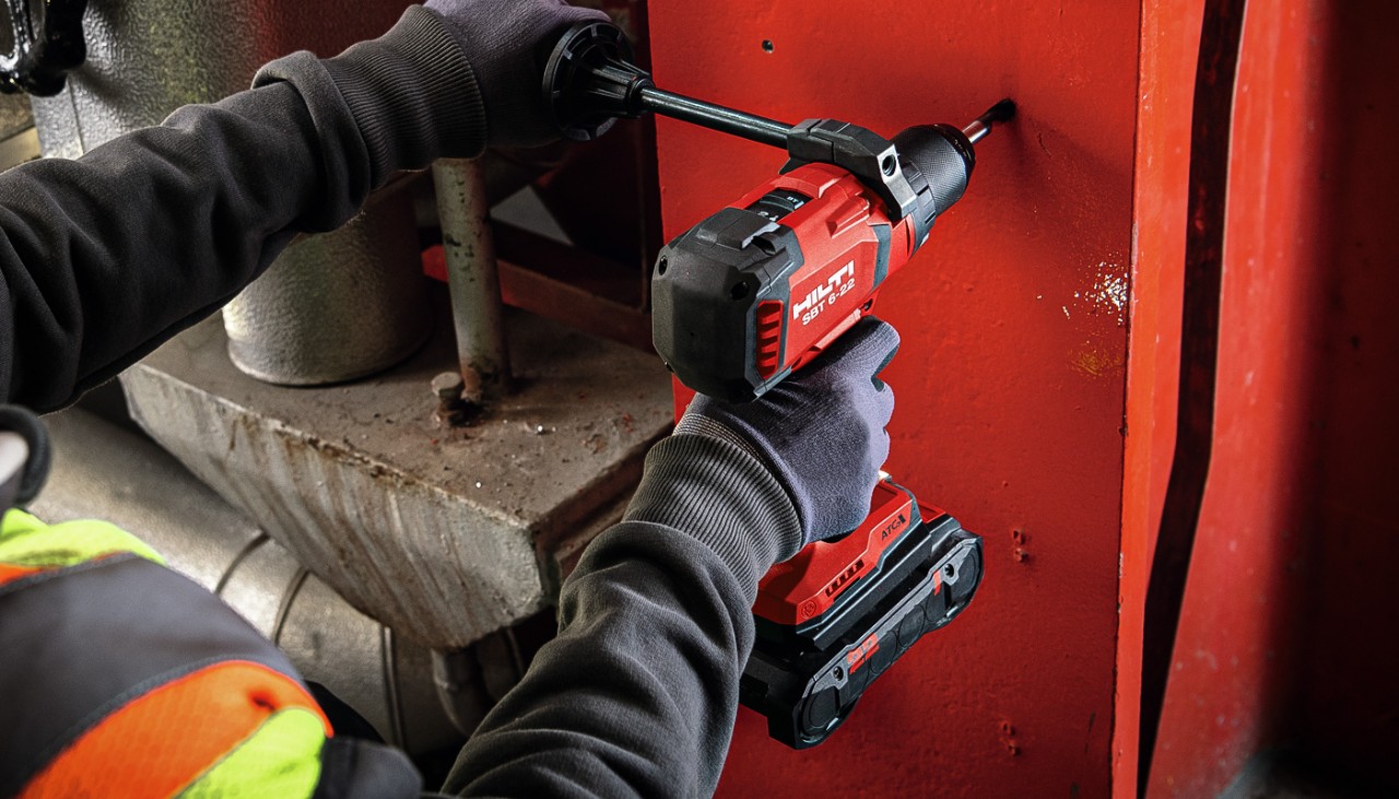 Bohren in Stahl mit SBT 6-22