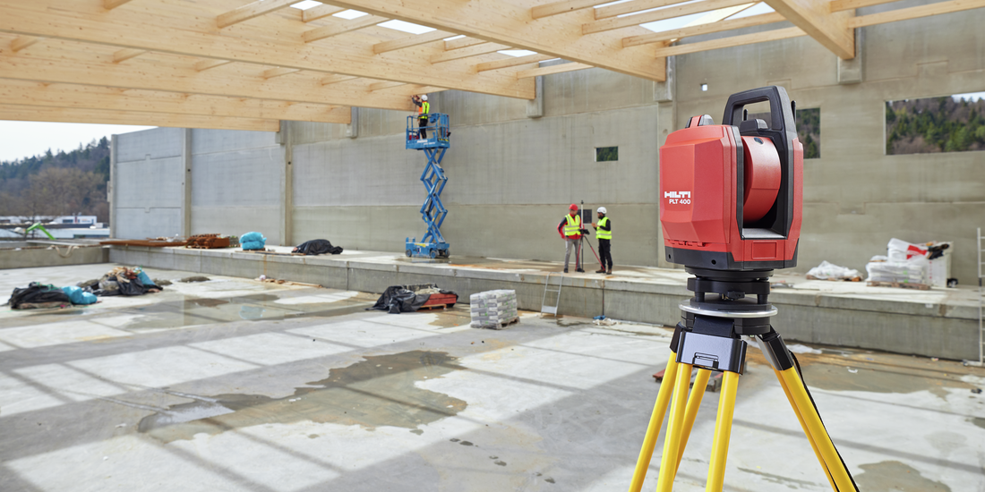 Totalstation PLT 400-2 auf der Baustelle