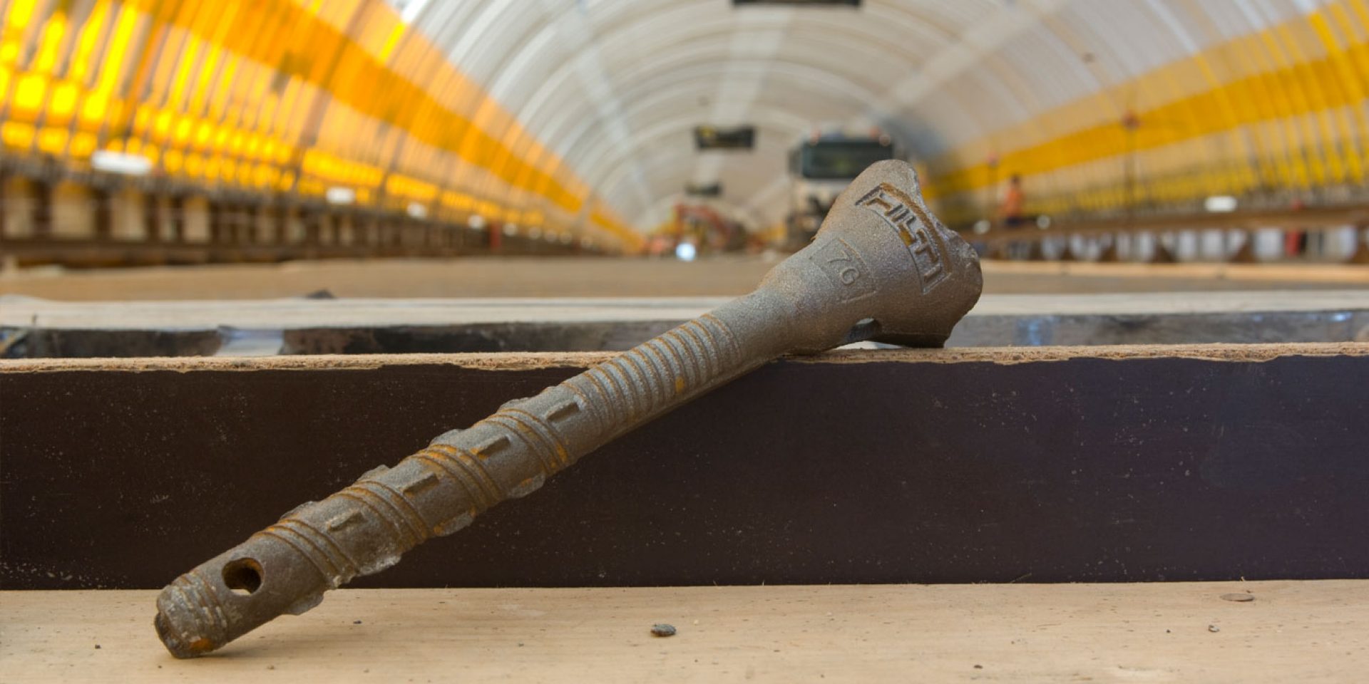 Hollandse Brug, Muiden - Niederlande, HIT-RE 500 V3 und 25.000 HCC-B Verbunddübel