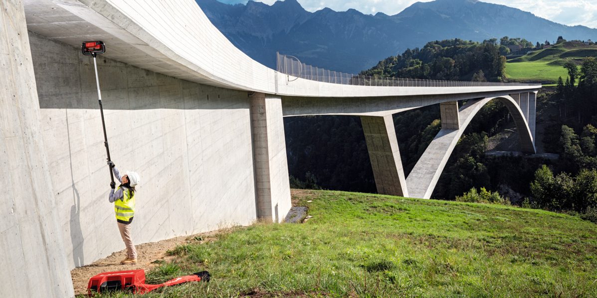 PS 300 application pictures