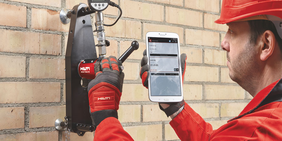 Hilti Bauprüfdienste auf der Baustelle