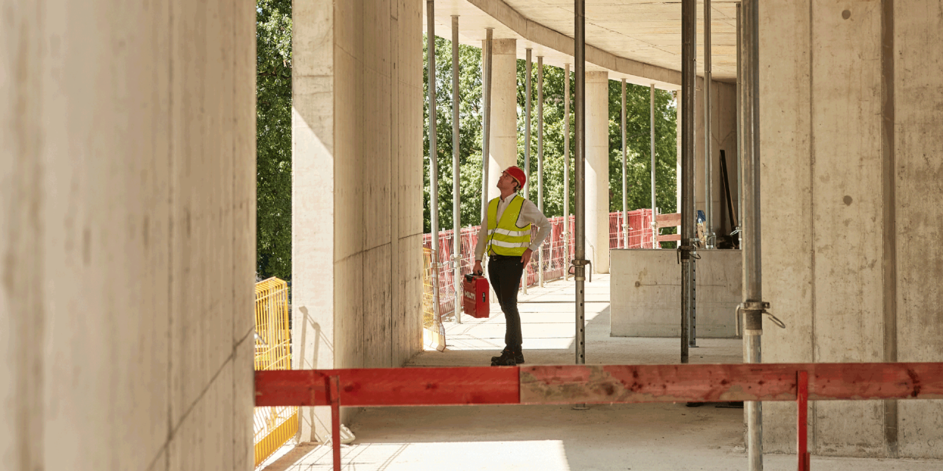 Please enter alternative text here (optional)